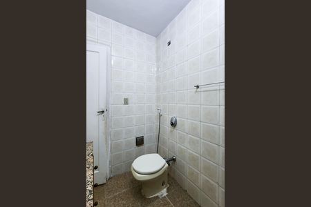 Apartamento para alugar com 100m², 3 quartos e 4 vagas Apartamento para alugar com 100m², 3 quartos e 4 vagasBanheiro Social