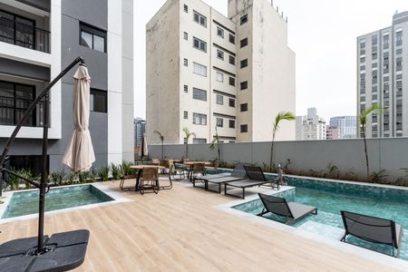 Apartamento à venda com 42m², 2 quartos e 1 vaga Apartamento à venda com 42m², 2 quartos e 1 vagaPiscina