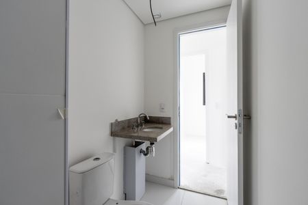 Apartamento à venda com 42m², 2 quartos e 1 vaga Apartamento à venda com 42m², 2 quartos e 1 vagaBanheiro
