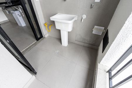 Apartamento à venda com 42m², 2 quartos e 1 vaga Apartamento à venda com 42m², 2 quartos e 1 vagaÁrea de Serviço