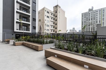 Apartamento à venda com 42m², 2 quartos e 1 vaga Apartamento à venda com 42m², 2 quartos e 1 vagaPiscina