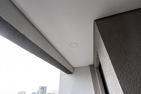 Apartamento à venda com 42m², 2 quartos e 1 vaga Apartamento à venda com 42m², 2 quartos e 1 vagaVaranda
