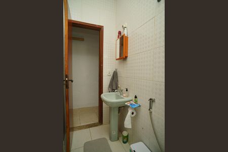 Casa de condomínio para alugar com 130m², 3 quartos e 3 vagas Casa de condomínio para alugar com 130m², 3 quartos e 3 vagasBanheiro Social
