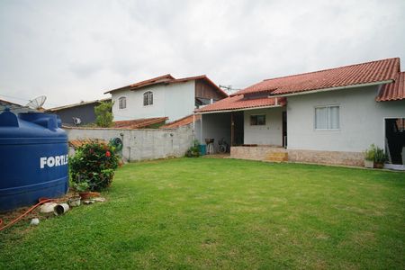 Casa de condomínio para alugar com 130m², 3 quartos e 3 vagas Casa de condomínio para alugar com 130m², 3 quartos e 3 vagasQuintal