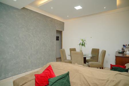 Sala de casa de condomínio para alugar com 3 quartos, 130m² em Camburi, Maricá