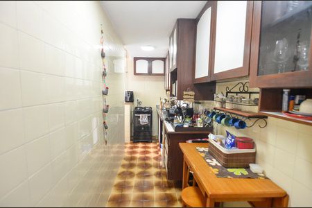 Apartamento à venda com 65m², 2 quartos e 1 vaga Apartamento à venda com 65m², 2 quartos e 1 vagaCozinha