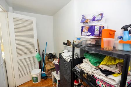 Apartamento à venda com 65m², 2 quartos e 1 vaga Apartamento à venda com 65m², 2 quartos e 1 vagaQuarto de Serviço