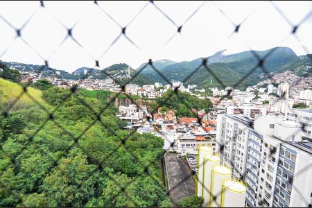 Apartamento à venda com 65m², 2 quartos e 1 vaga Apartamento à venda com 65m², 2 quartos e 1 vagaSala