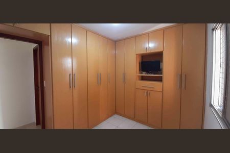 Apartamento à venda com 64m², 3 quartos e 1 vaga