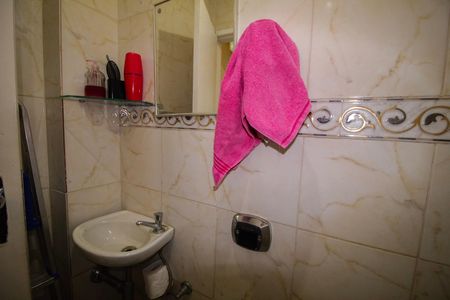 Apartamento à venda com 148m², 4 quartos e 2 vagas Apartamento à venda com 148m², 4 quartos e 2 vagasBanheiro de serviço- DCE