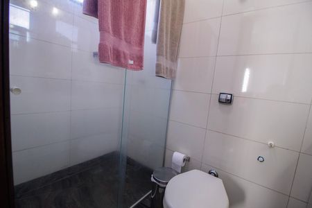 Apartamento à venda com 148m², 4 quartos e 2 vagas Apartamento à venda com 148m², 4 quartos e 2 vagasBanheiro da Suite
