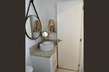Apartamento à venda com 60m², 2 quartos e 1 vagaWC C/ BOX