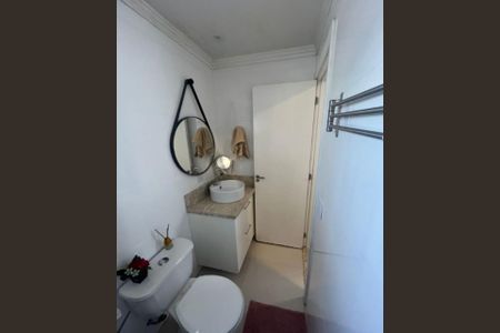 Apartamento à venda com 60m², 2 quartos e 1 vagaWC C/ BOX