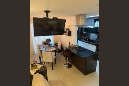 Apartamento à venda com 60m², 2 quartos e 1 vagaSALA
