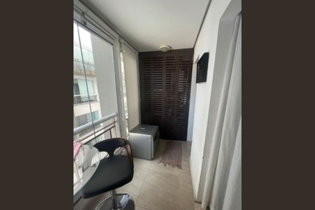 Apartamento à venda com 60m², 2 quartos e 1 vagaVARANDA