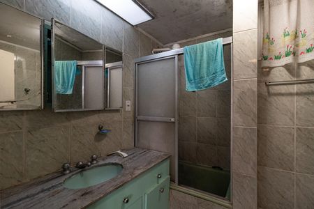Apartamento para alugar com 115m², 3 quartos e 1 vaga Apartamento para alugar com 115m², 3 quartos e 1 vagaBanheiro