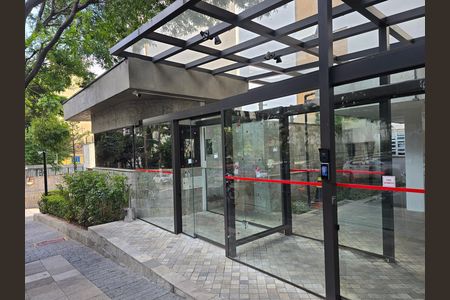 Apartamento para alugar com 115m², 3 quartos e 1 vaga Apartamento para alugar com 115m², 3 quartos e 1 vagaFachada