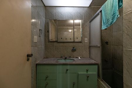 Apartamento para alugar com 115m², 3 quartos e 1 vaga Apartamento para alugar com 115m², 3 quartos e 1 vagaBanheiro