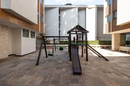 Apartamento para alugar com 115m², 3 quartos e 1 vaga Apartamento para alugar com 115m², 3 quartos e 1 vagaPlayground
