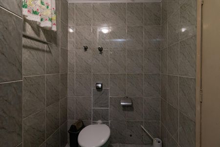 Apartamento para alugar com 115m², 3 quartos e 1 vaga Apartamento para alugar com 115m², 3 quartos e 1 vagaBanheiro