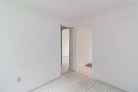 Sala de apartamento para alugar com 2 quartos, 42m² em Guaianases, São Paulo