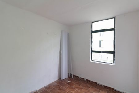 Quarto 1 de apartamento para alugar com 2 quartos, 42m² em Guaianases, São Paulo