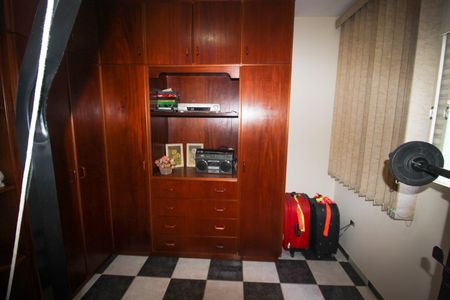 Casa para alugar com 248m², 4 quartos e 1 vaga