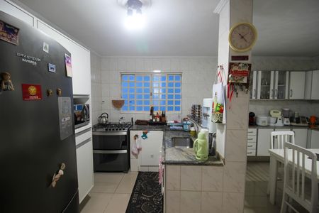 Casa para alugar com 248m², 4 quartos e 1 vaga