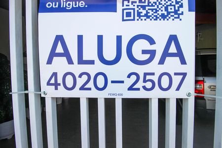 Casa para alugar com 248m², 4 quartos e 1 vaga