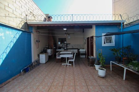 Casa para alugar com 248m², 4 quartos e 1 vaga