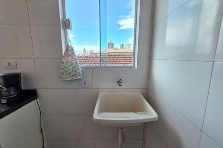 Casa de condomínio para alugar com 61m², 2 quartos e 1 vagaÁrea de Serviço