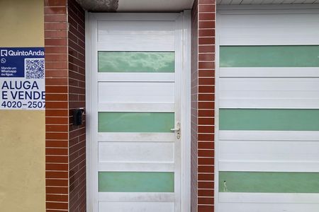Casa de condomínio para alugar com 61m², 2 quartos e 1 vagaFachada