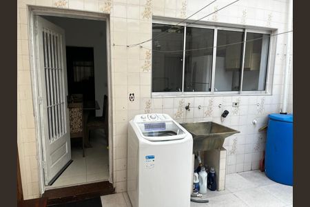 Casa para alugar com 200m², 2 quartos e 1 vaga Casa para alugar com 200m², 2 quartos e 1 vagaÁrea de Serviço