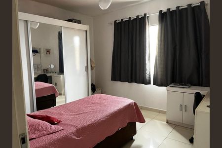 Casa para alugar com 200m², 2 quartos e 1 vaga Casa para alugar com 200m², 2 quartos e 1 vagaQuarto