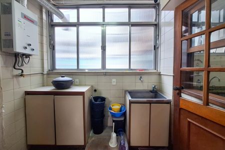Apartamento para alugar com 362m², 4 quartos e 3 vagas Apartamento para alugar com 362m², 4 quartos e 3 vagasÁrea de Serviço