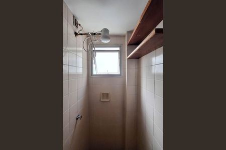 Apartamento para alugar com 362m², 4 quartos e 3 vagas Apartamento para alugar com 362m², 4 quartos e 3 vagasBanheiro de serviço