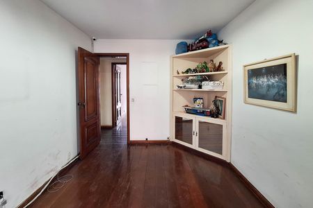 Apartamento para alugar com 362m², 4 quartos e 3 vagas Apartamento para alugar com 362m², 4 quartos e 3 vagasQuarto 2