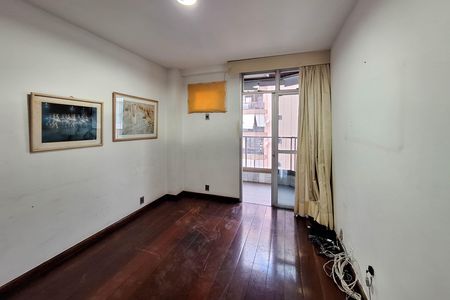 Apartamento para alugar com 362m², 4 quartos e 3 vagas Apartamento para alugar com 362m², 4 quartos e 3 vagasQuarto 2