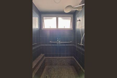 Apartamento para alugar com 362m², 4 quartos e 3 vagas Apartamento para alugar com 362m², 4 quartos e 3 vagasBanheiro da Suíte 1