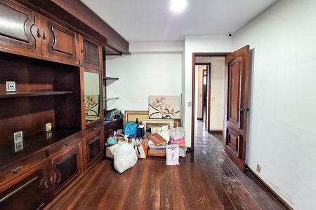 Apartamento para alugar com 362m², 4 quartos e 3 vagas Apartamento para alugar com 362m², 4 quartos e 3 vagasQuarto 3