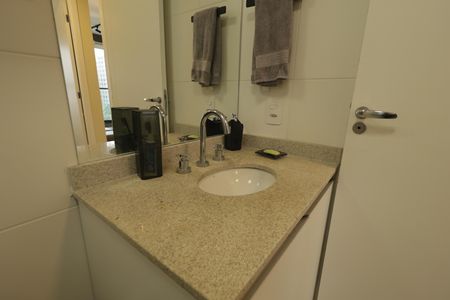 Apartamento para alugar com 36m², 1 quarto e sem vagaBanheiro