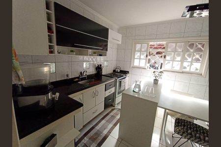 Cozinha de casa para alugar com 2 quartos, 156m² em Vila Prel, São Paulo