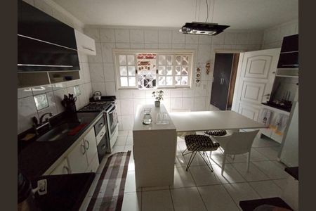 Cozinha de casa para alugar com 2 quartos, 156m² em Vila Prel, São Paulo
