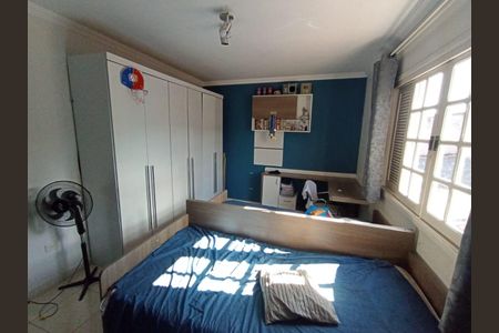 Casa para alugar com 156m², 2 quartos e 2 vagasQuarto 