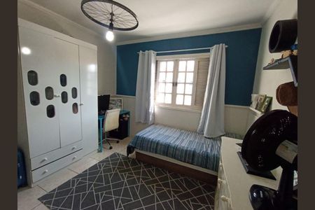 Casa para alugar com 156m², 2 quartos e 2 vagasQuarto 
