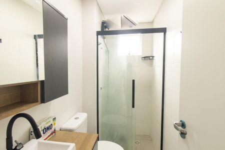 BAnheiro Social de apartamento para alugar com 2 quartos, 70m² em Vargem Grande, Pinhais