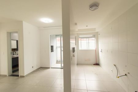 Apartamento para alugar com 70m², 2 quartos e 1 vaga Apartamento para alugar com 70m², 2 quartos e 1 vagaCozinha e Área de Serviço