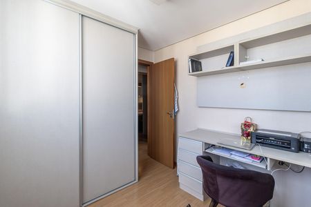 Quarto 1 de apartamento à venda com 3 quartos, 75m² em Ouro Preto, Belo Horizonte