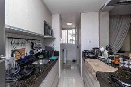 Cozinha de apartamento à venda com 3 quartos, 75m² em Ouro Preto, Belo Horizonte