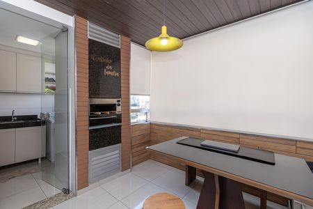 Varanda de apartamento à venda com 3 quartos, 75m² em Ouro Preto, Belo Horizonte